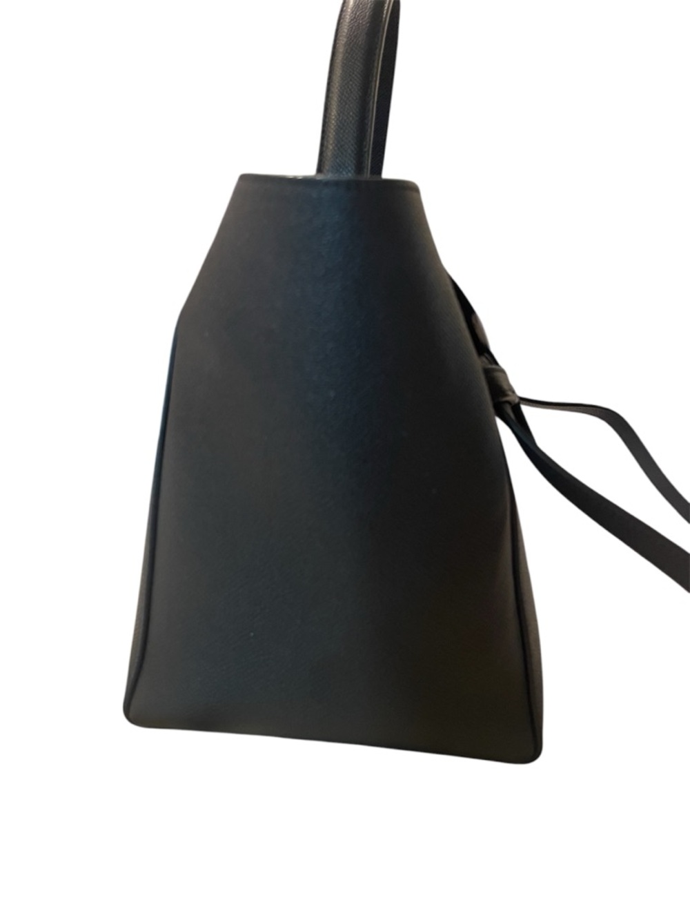 CÉLINE
CÉLINE Grained Calfskin Belt Bag Micro - Picture 8 of 16